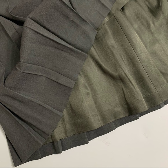 Austin Reed Gray Skirt Wool Pleated Below the Knee Skirt Size 12 Long Skirt - Picture 5 of 13